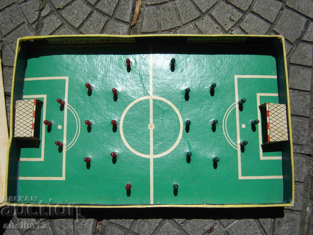OLD CHILDREN'S FOOTBALL DUEL with price 25.00 BGN | € 12.78