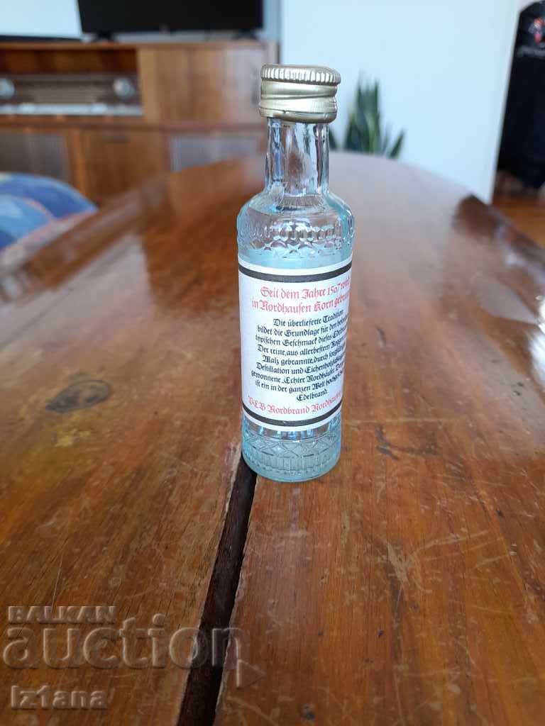 Delivery of Old Echter Nordhaufer bottle Delivery of Old Echter Nordhaufer bottle