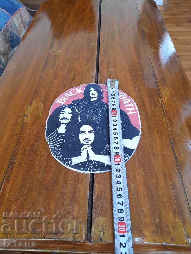 Стара емблема Black Sabath с цена 25.00 лв. | € 12.78 Стара емблема Black Sabath с цена 25.00 лв. | € 12.78