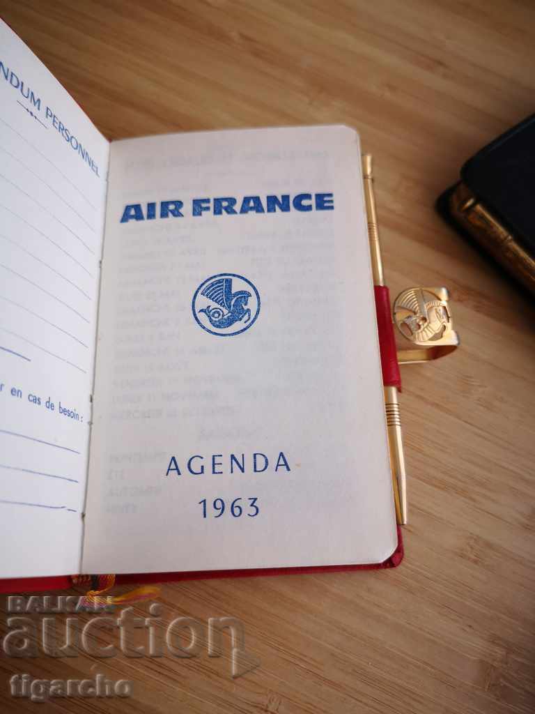 Delivery of Old French notebooks Delivery of Old French notebooks