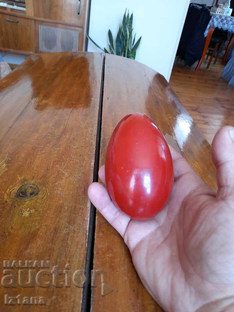 Delivery of Old wooden egg Delivery of Old wooden egg