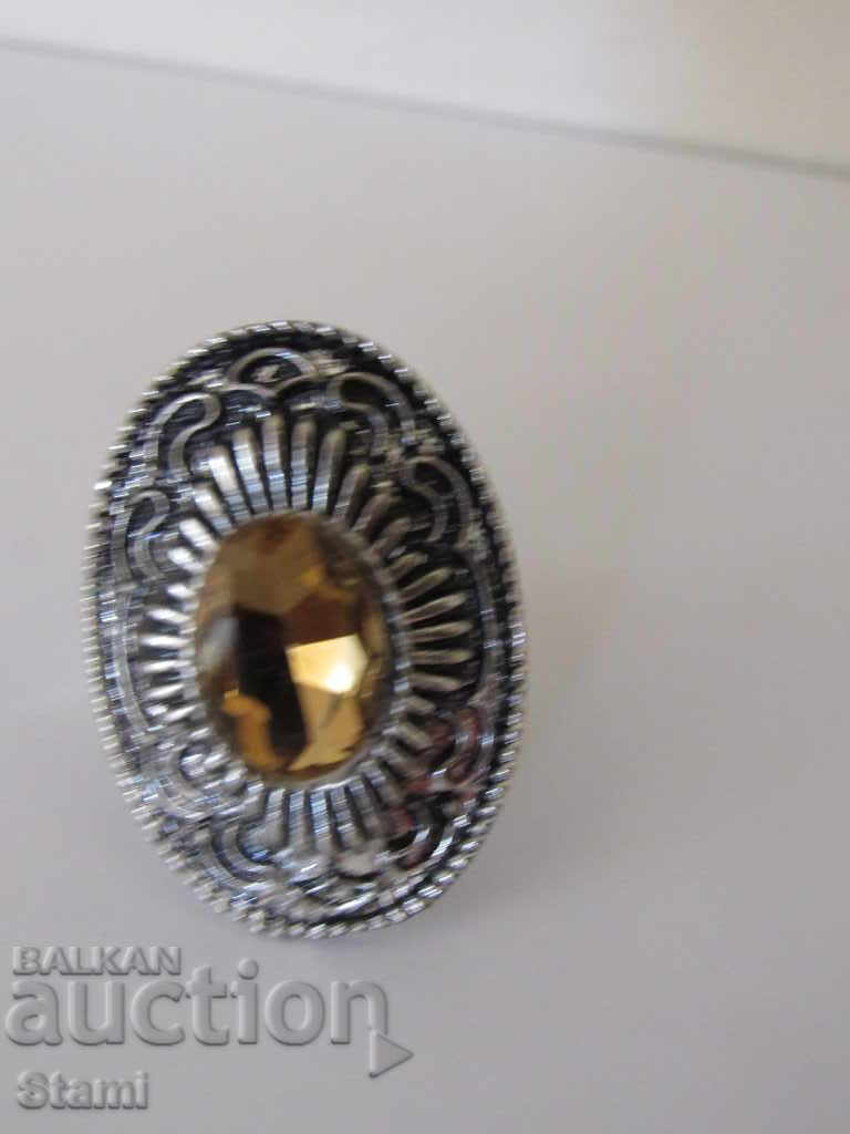 Inel elegant cu piatră, nou - 5 Inel elegant cu piatră, nou - 5