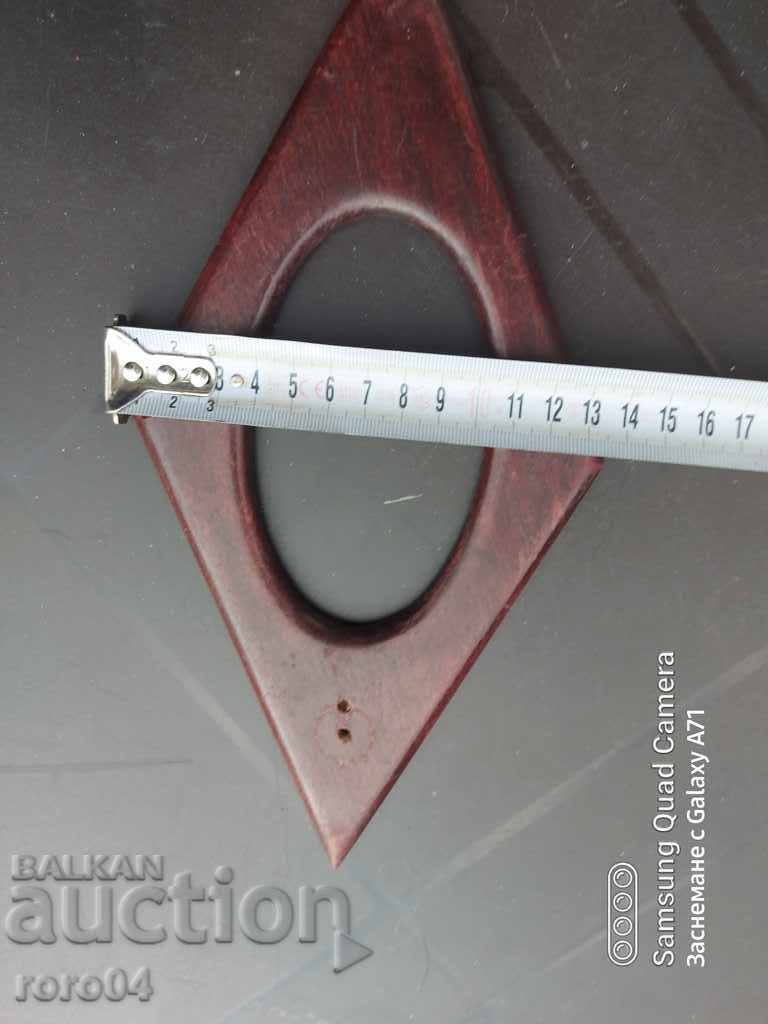 Delivery of FRAME - OLD - WOOD Delivery of FRAME - OLD - WOOD