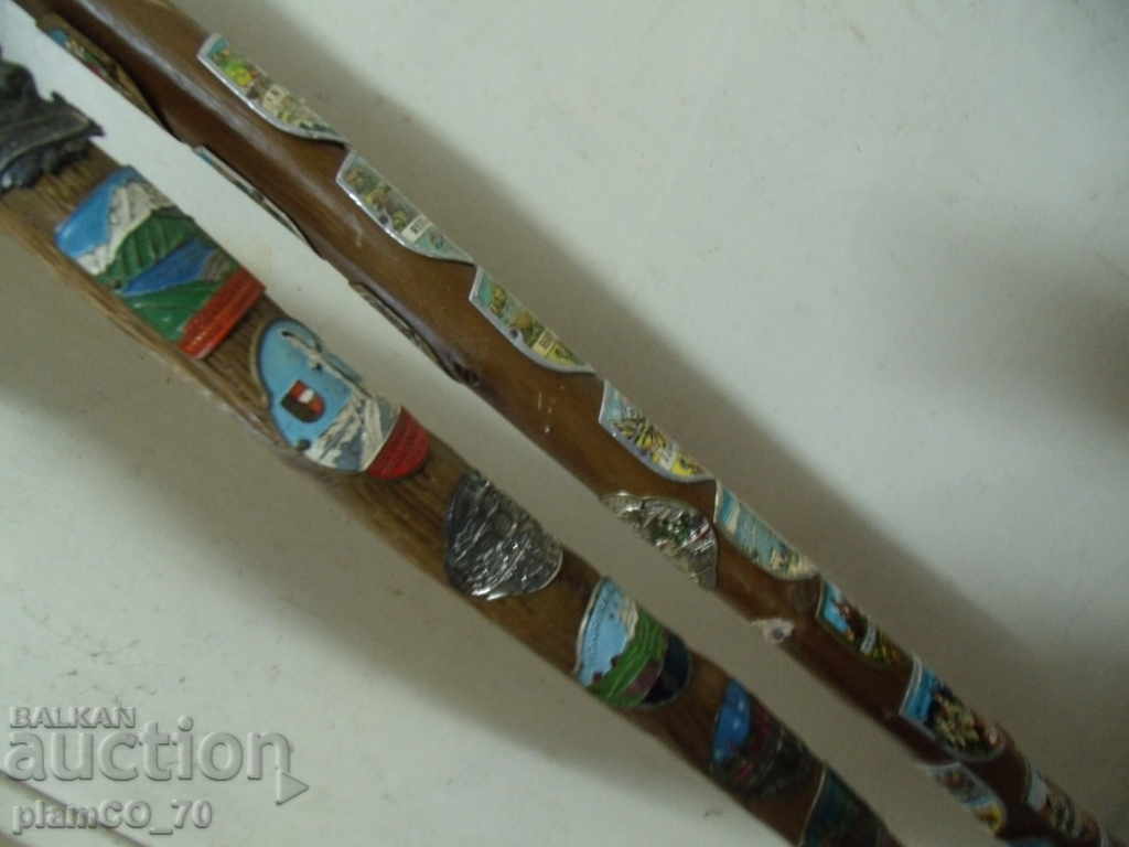 № * 5556 old Tyrolean canes with badges - two pieces - 5 № * 5556 old Tyrolean canes with badges - two pieces - 5
