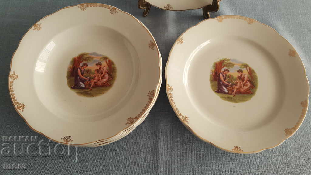 Auction Porcelain dining set LAMBRATE Auction Porcelain dining set LAMBRATE