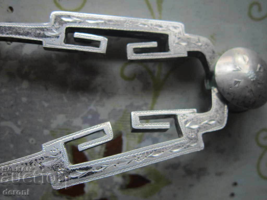 Unique silver pinch for ice sugar 19th century with price 260.00 BGN | € 132.94 Unique silver pinch for ice sugar 19th century with price 260.00 BGN | € 132.94