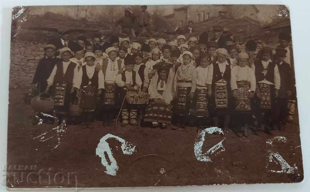 CHILDREN WEARS OLD PHOTO PHOTO KINGDOM OF BULGARIA