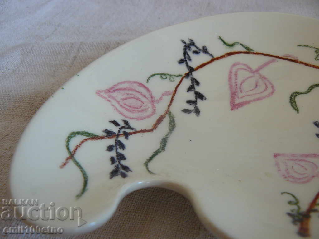 Аукцион Малка чиния ръчно рисуван порцелан Schaffhauser Швейцария Аукцион Малка чиния ръчно рисуван порцелан Schaffhauser Швейцария