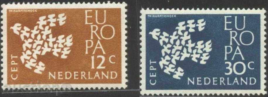 Clean Stamps Europe SEP 1961 from the Netherlands