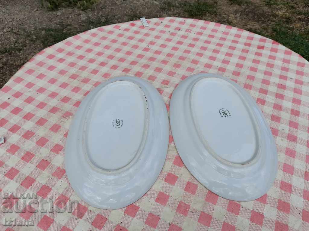 Auction Old porcelain dish, plates Auction Old porcelain dish, plates