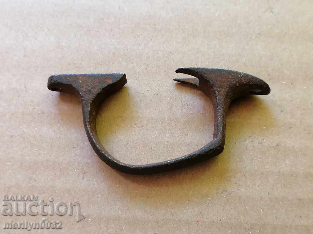 Trigger clip on a revolver Belgian Smith and Wesson 9 mm with price 65.00 BGN | € 33.23 Trigger clip on a revolver Belgian Smith and Wesson 9 mm with price 65.00 BGN | € 33.23