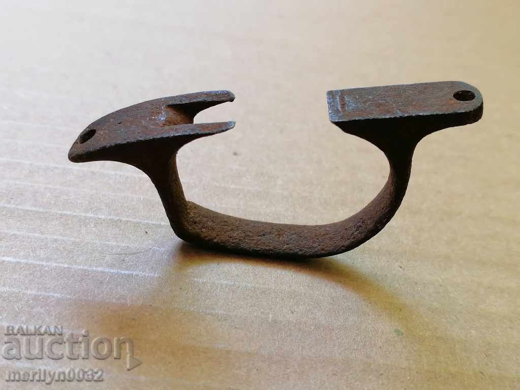 Trigger clip on a revolver Belgian Smith and Wesson 9 mm - 5 Trigger clip on a revolver Belgian Smith and Wesson 9 mm - 5