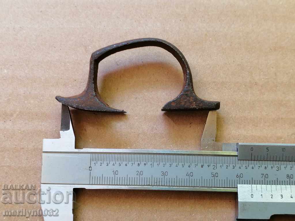 Trigger clip on a revolver Belgian Smith and Wesson 9 mm - 7 Trigger clip on a revolver Belgian Smith and Wesson 9 mm - 7