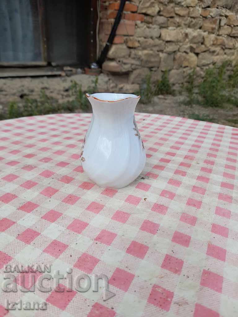 Delivery of An old porcelain jug, a jug Delivery of An old porcelain jug, a jug