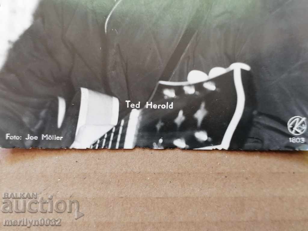 Postcard photo Ted Harold Vienna with price 25.00 BGN | € 12.78