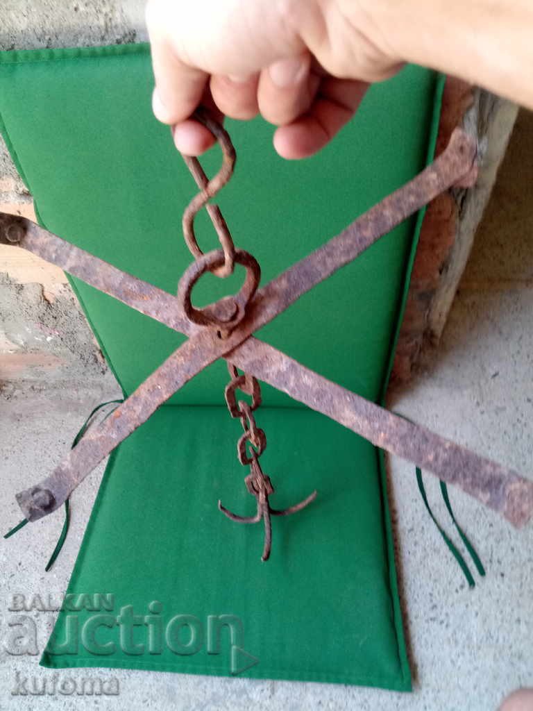 Auction Very old hook Auction Very old hook