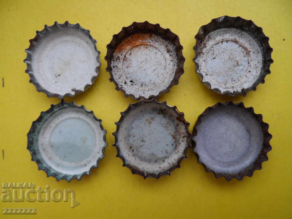 6 pcs. caps with price 10.00 BGN | € 5.11