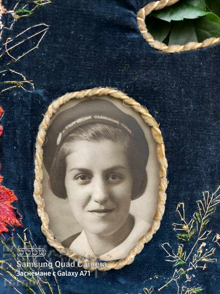 ΠΑΛΙΑ ΦΩΤΟΓΡΑΦΙΑ - ΧΑΡΤΙΝΟ - ΠΛΑΙΣΙΟ με τιμή 42.30 BGN | € 21.63