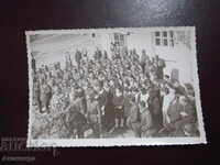 RETRO PHOTO SOLDIERS May 6, 1944 If they knew what was going on