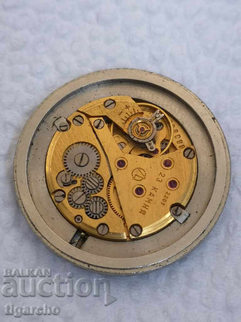 Lucch clock watch maker with price 15.00 BGN | € 7.67 Lucch clock watch maker with price 15.00 BGN | € 7.67