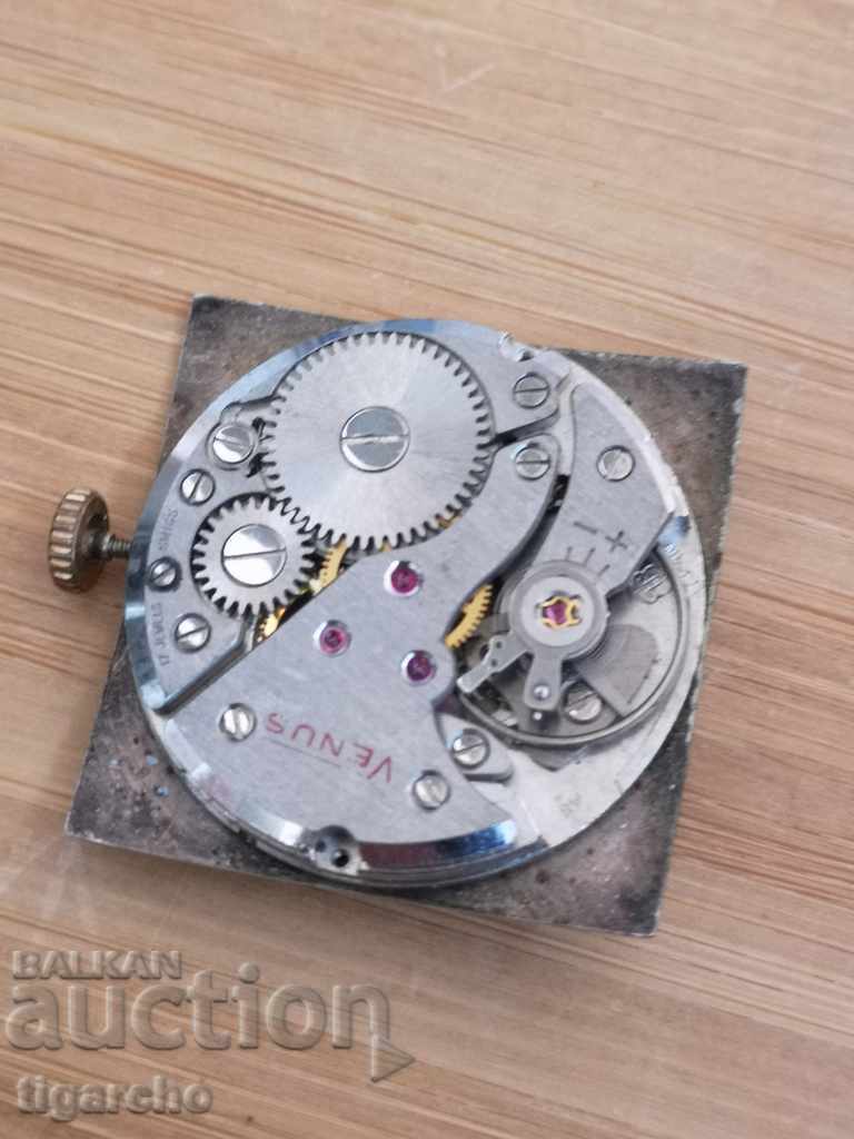 Licitație Mașină de scris ceas Venus