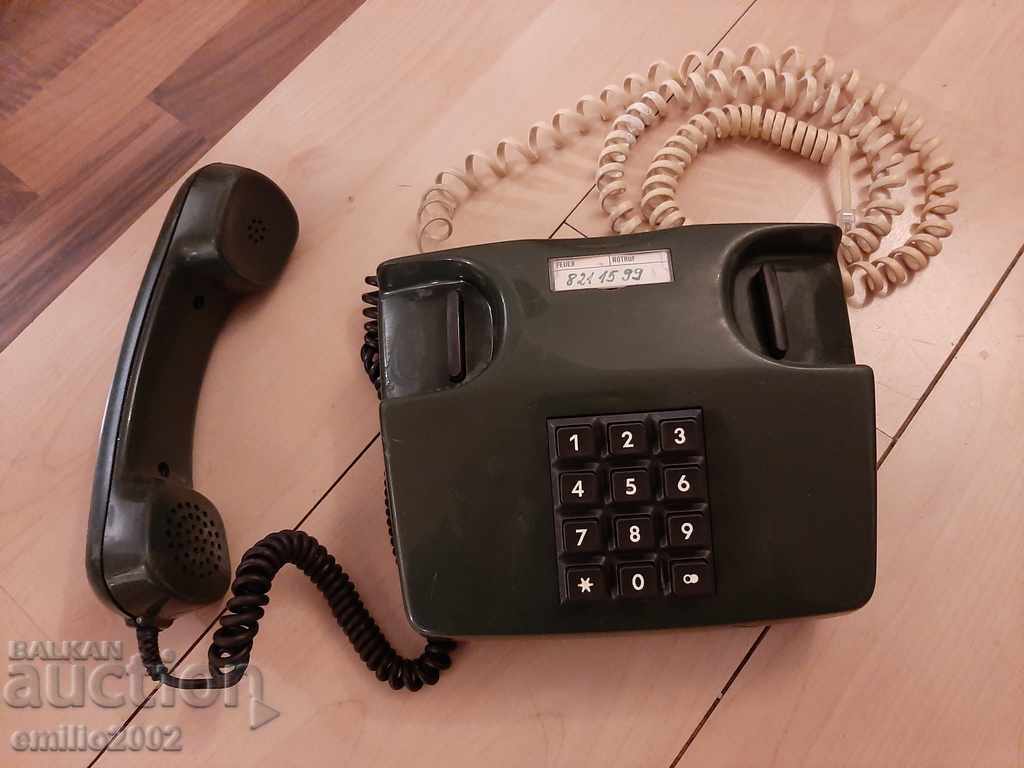 Retro phone with price 9.00 BGN | € 4.60 Retro phone with price 9.00 BGN | € 4.60