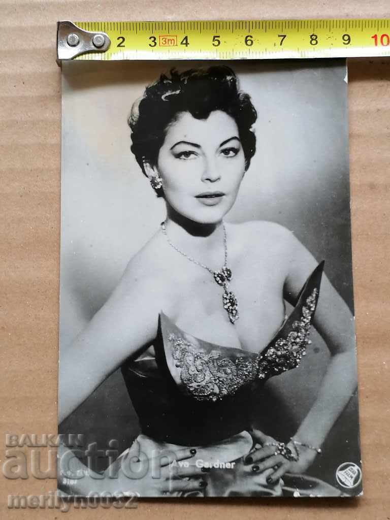 Postcard photo Eva Gardner Bratislava - 7 Postcard photo Eva Gardner Bratislava - 7