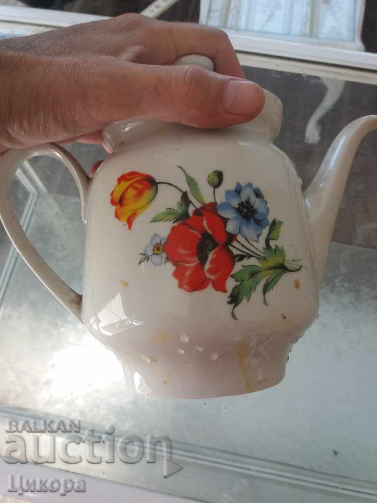 Auction PORCELAIN CANA Auction PORCELAIN CANA