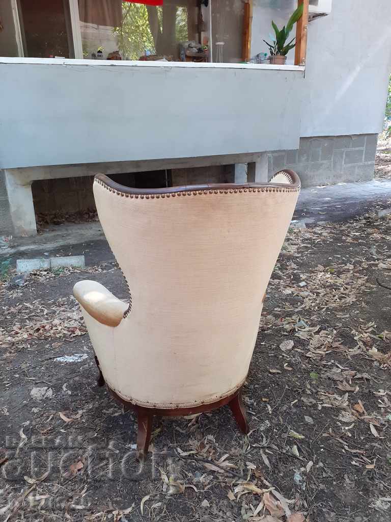 Livrarea Fotoliu unic foarte vechi de scaun din secolul al XVIII-lea - antichitate Livrarea Fotoliu unic foarte vechi de scaun din secolul al XVIII-lea - antichitate