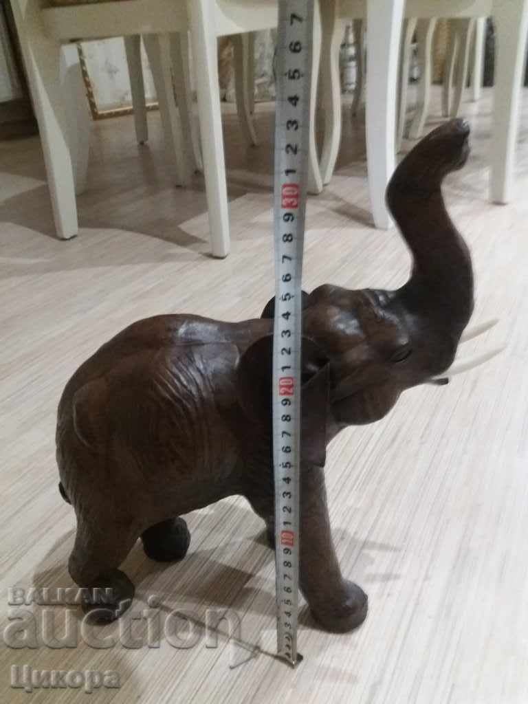 Аукцион ГОЛЯМ ДЪРВЕН КОЖЕН СЛОН Аукцион ГОЛЯМ ДЪРВЕН КОЖЕН СЛОН