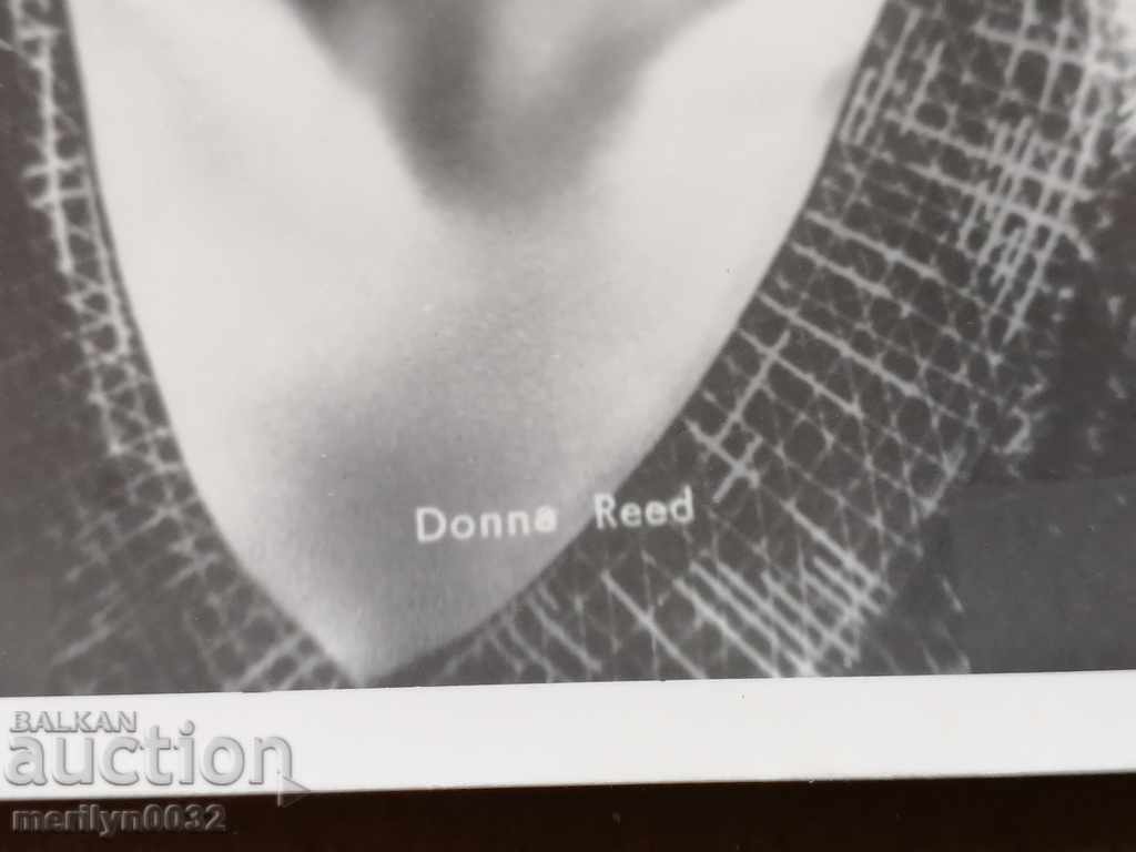 Postcard photo Donna Reed Vienna with price 15.00 BGN | € 7.67 Postcard photo Donna Reed Vienna with price 15.00 BGN | € 7.67