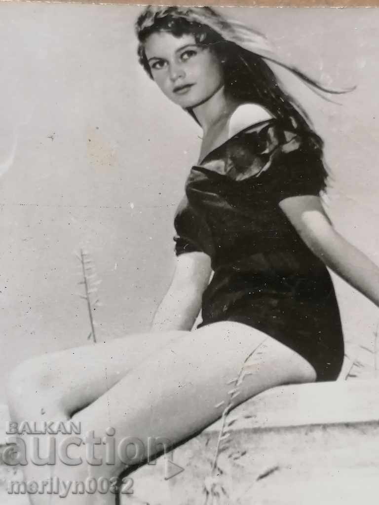 Auction Postcard photo Brigitte Burdeau Auction Postcard photo Brigitte Burdeau