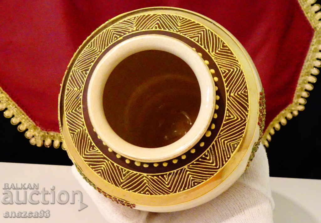 Satsuma Kinkozan Tsukuru, Japanese porcelain vase. - 5 Satsuma Kinkozan Tsukuru, Japanese porcelain vase. - 5