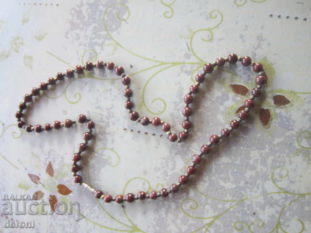 Delivery of Great necklace necklace with natural stones