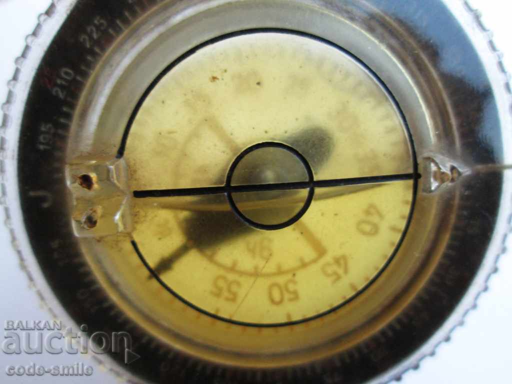 Vechi busolă de mână militară cu fluid din Al Doilea Război Mondial - 7 Vechi busolă de mână militară cu fluid din Al Doilea Război Mondial - 7