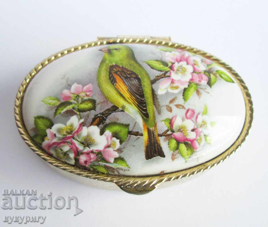 Όμορφο παλιό μικρό κουτί με χαρακτικά και πορσελάνη - 6 Όμορφο παλιό μικρό κουτί με χαρακτικά και πορσελάνη - 6