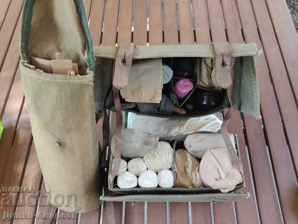Old medical bag, Red Cross - Complete set! 1960` with price 40.00 BGN | € 20.45 Old medical bag, Red Cross - Complete set! 1960` with price 40.00 BGN | € 20.45