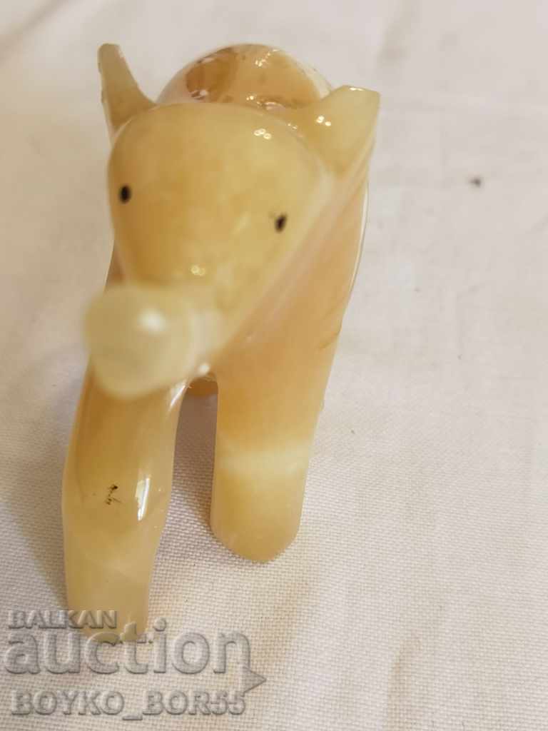 Auction Polished Agate Elephant Auction Polished Agate Elephant