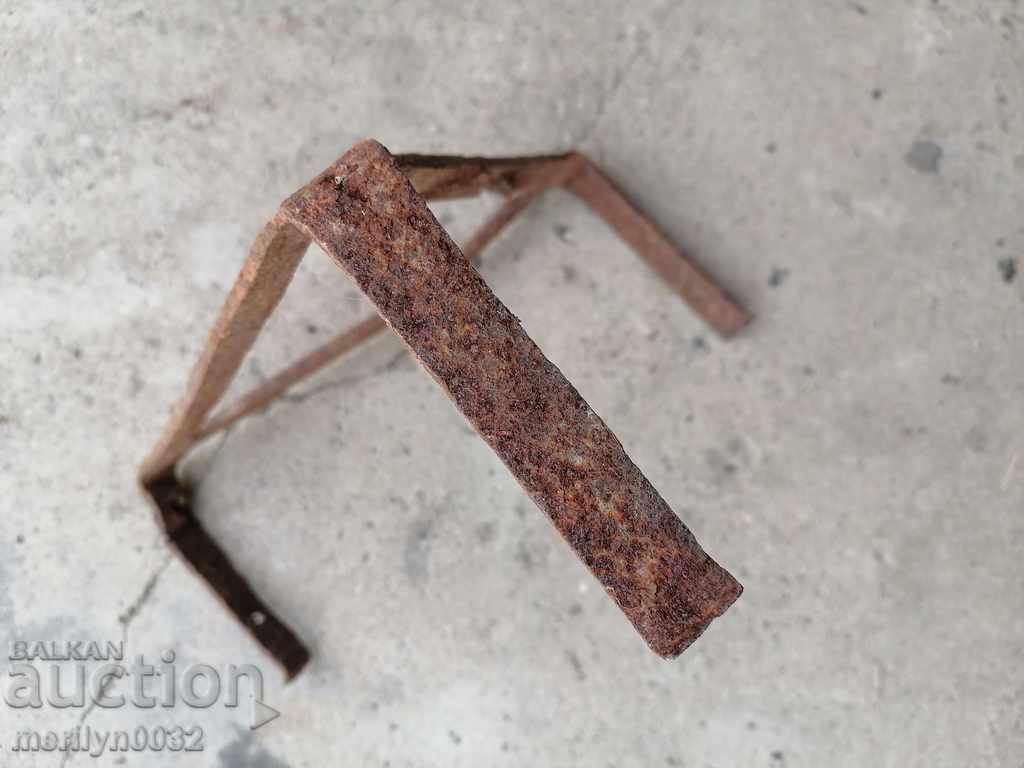 Auction Antique wrought iron stove, hearth, grill, wrought iron Auction Antique wrought iron stove, hearth, grill, wrought iron