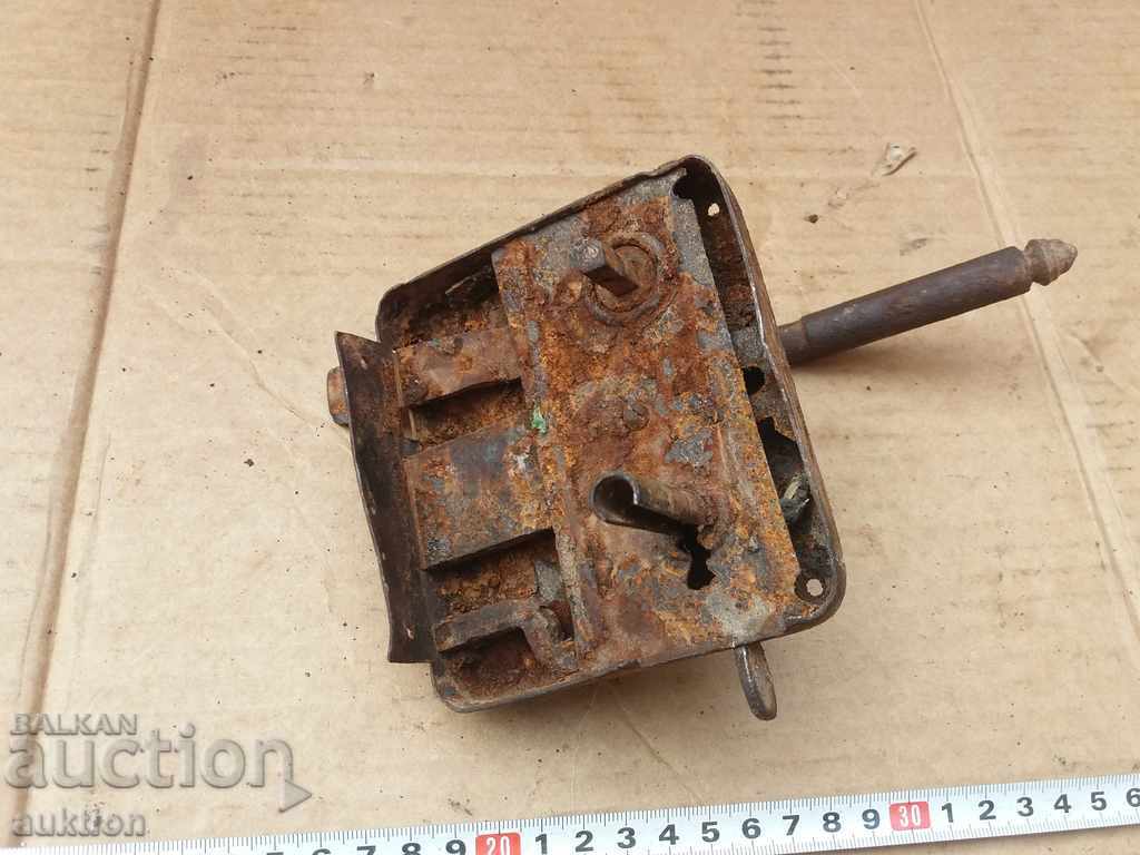 Auction REVIVAL FORGED, LOCK, LOCK Auction REVIVAL FORGED, LOCK, LOCK