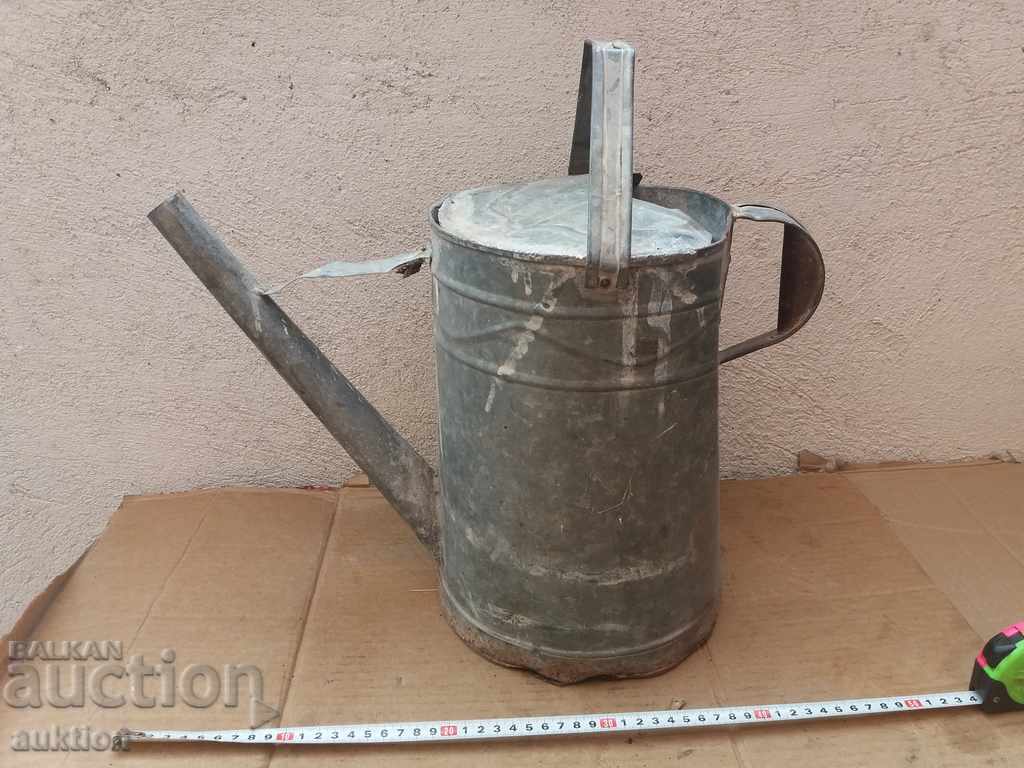 Auction SOLID METAL WATER TRAILER Auction SOLID METAL WATER TRAILER