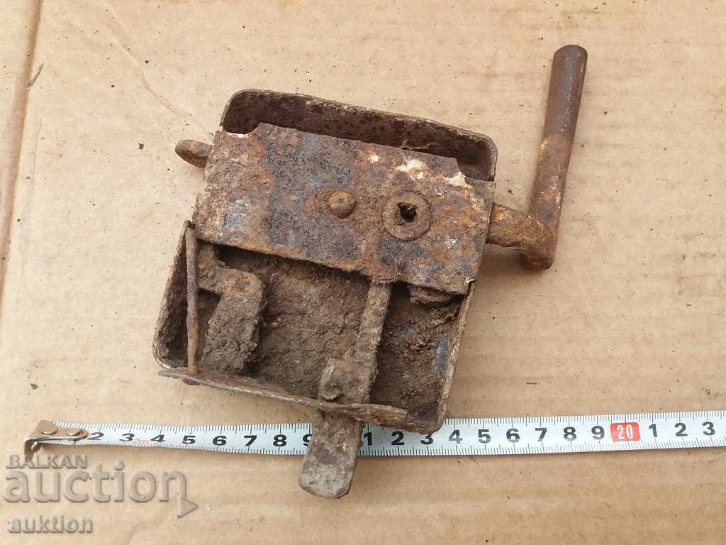 Delivery of REVIVAL FORGED LOCK