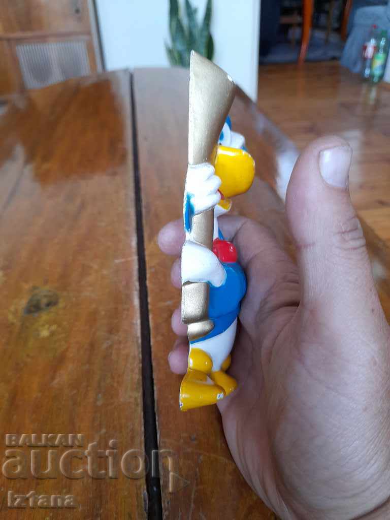 Delivery of Old souvenir Pate Delivery of Old souvenir Pate