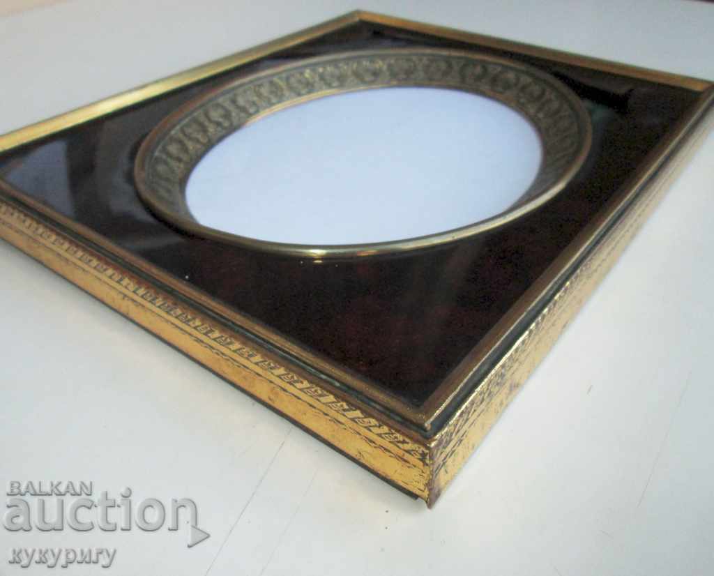 Παλιά γερμανική κορνίζα βακελίτη χάλκινα στολίδια - 5 Παλιά γερμανική κορνίζα βακελίτη χάλκινα στολίδια - 5