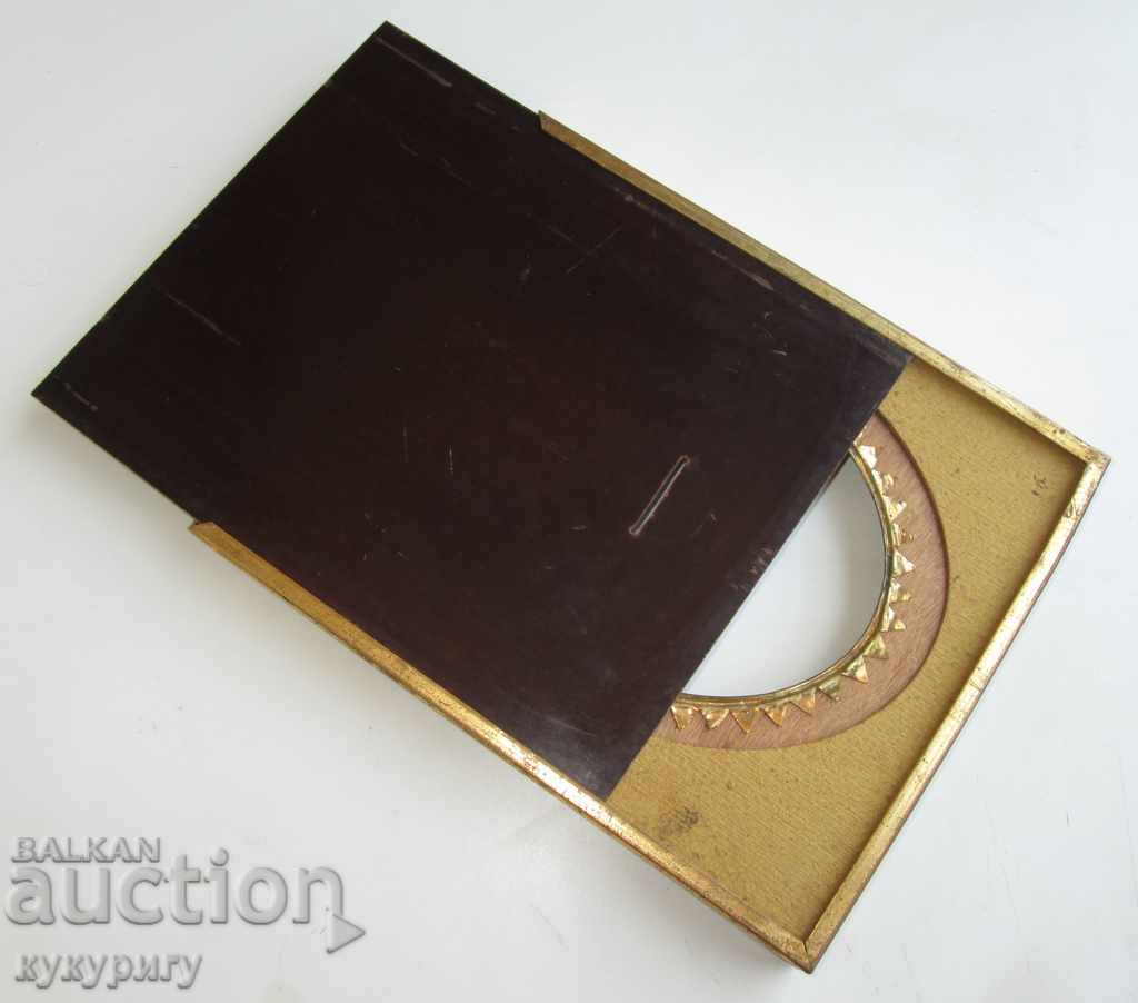 Παλιά γερμανική κορνίζα βακελίτη χάλκινα στολίδια - 7 Παλιά γερμανική κορνίζα βακελίτη χάλκινα στολίδια - 7