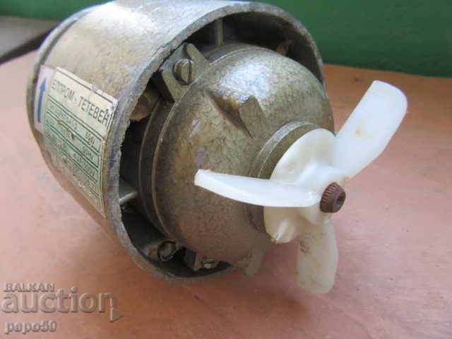 ΚΙΝΗΤΗΡΑΣ ΑΠΟ ΒΟΥΛΓΑΡΙΚΟ ΠΛΥΝΤΗΡΙΟ ΜΙΝΙ ΑΠΟ ΤΗ SOCA - 1987 με τιμή 25.00 BGN | € 12.78 ΚΙΝΗΤΗΡΑΣ ΑΠΟ ΒΟΥΛΓΑΡΙΚΟ ΠΛΥΝΤΗΡΙΟ ΜΙΝΙ ΑΠΟ ΤΗ SOCA - 1987 με τιμή 25.00 BGN | € 12.78