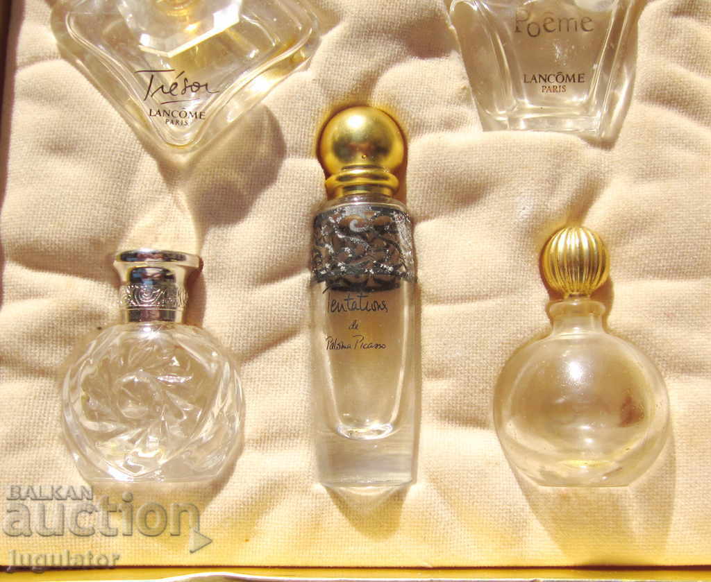 set of old French glass perfume bottles in a box with price 60.00 BGN | € 30.68 set of old French glass perfume bottles in a box with price 60.00 BGN | € 30.68
