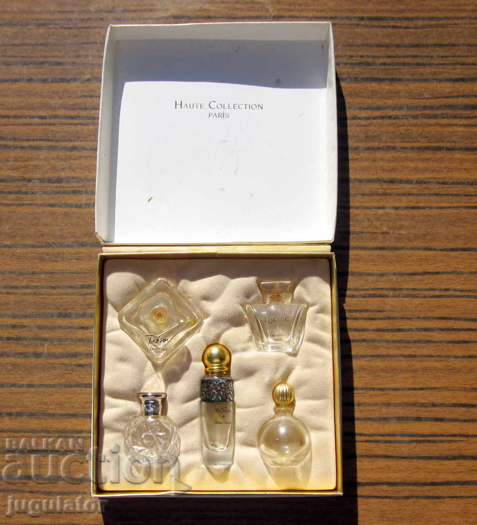 set of old French glass perfume bottles in a box - 5 set of old French glass perfume bottles in a box - 5