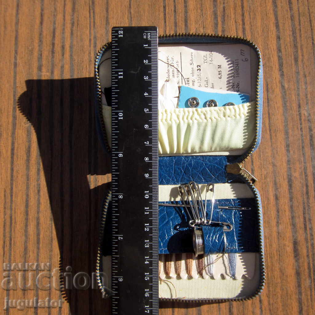 παλιό αχρησιμοποίητο γερμανικό τουριστικό σετ ραπτικής - 5