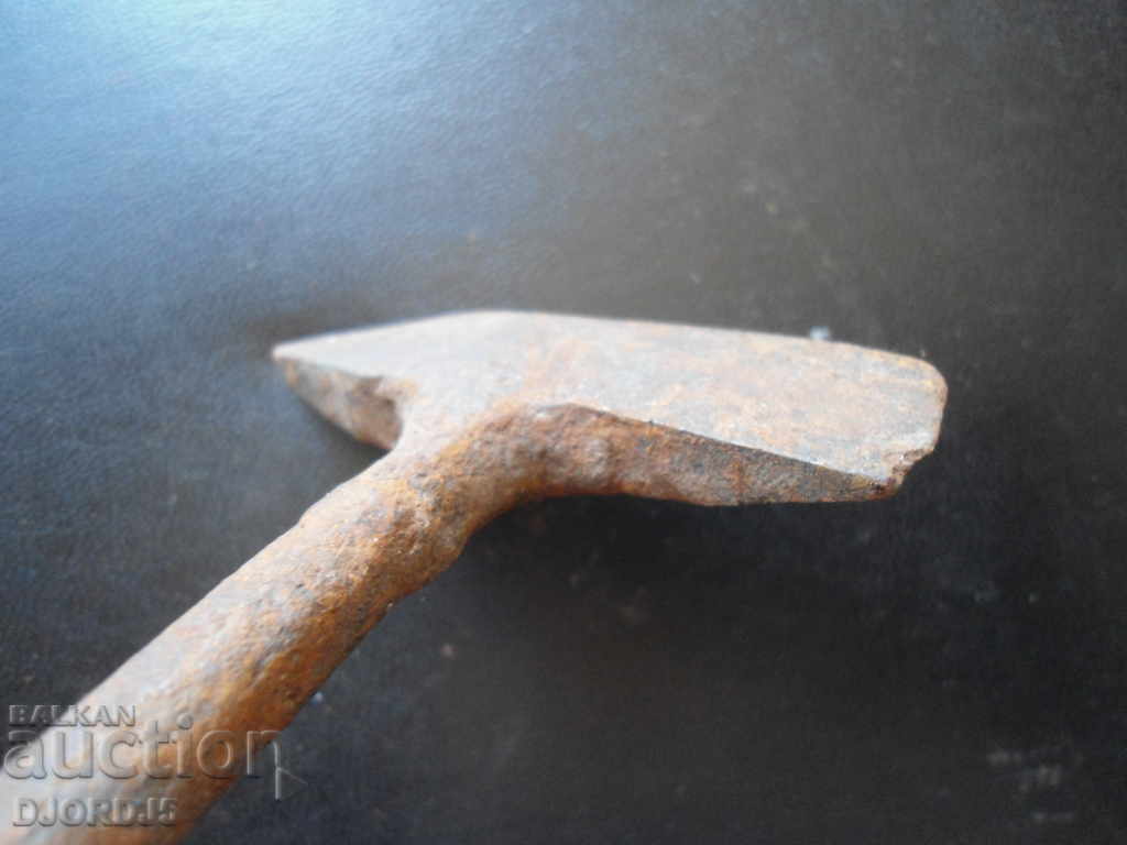 Auction Old hammer, electric, welding Auction Old hammer, electric, welding